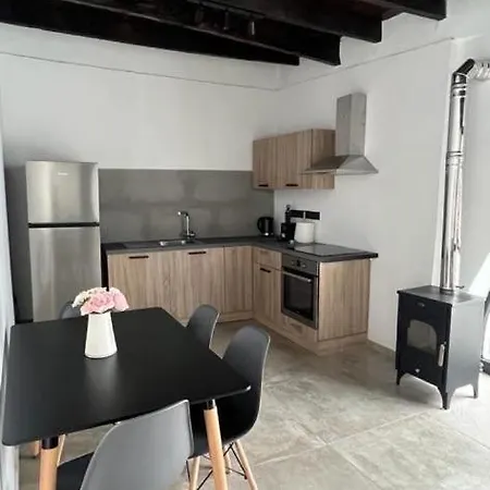 Calavato Apartment *