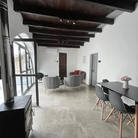 Calavato Apartment